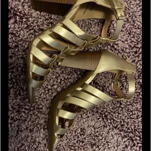 Heel sandals